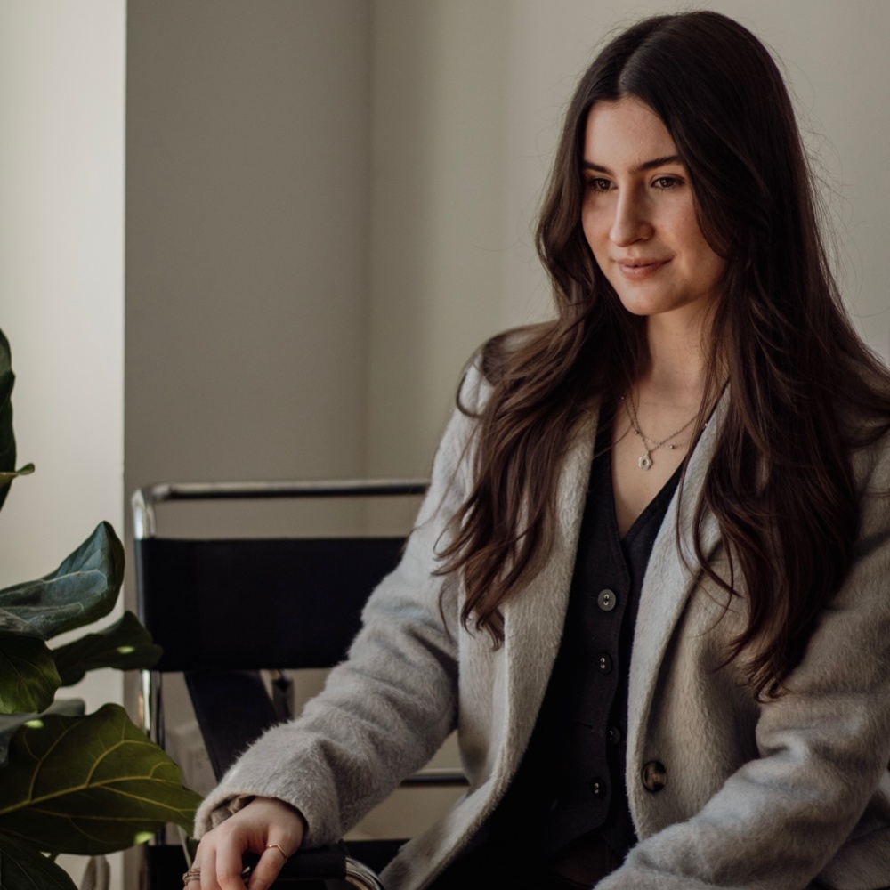 Meet your Posher, Dabria